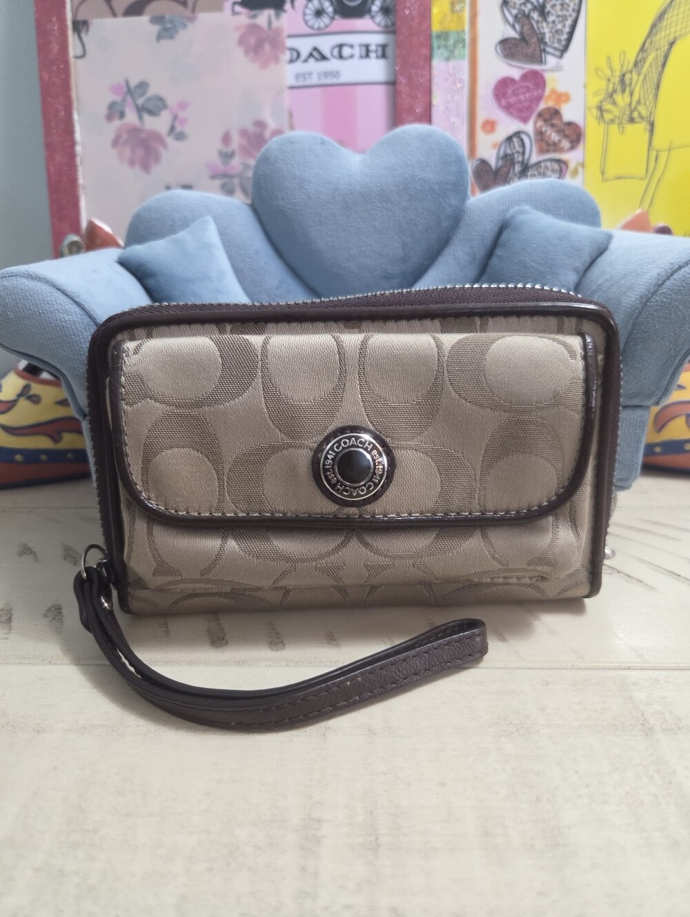 Coach Vintage Signature Monogram Wristlet Zip Wallet with Snap Pocket, EUC